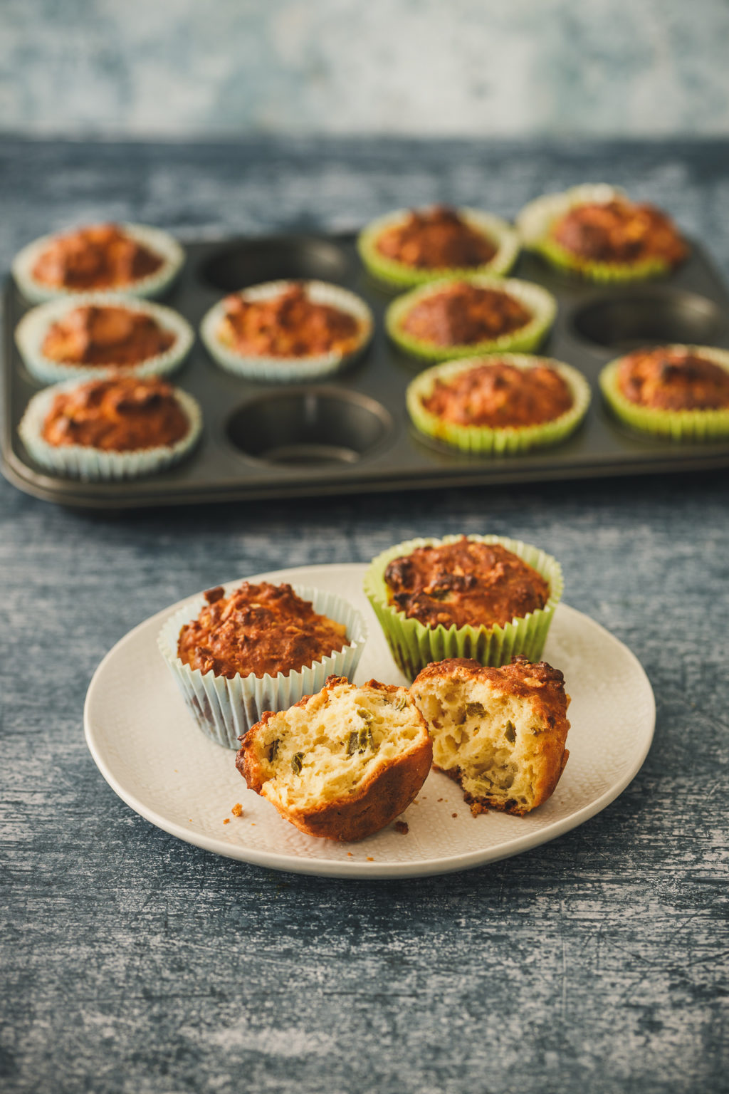 Cheese and jalapeño muffins